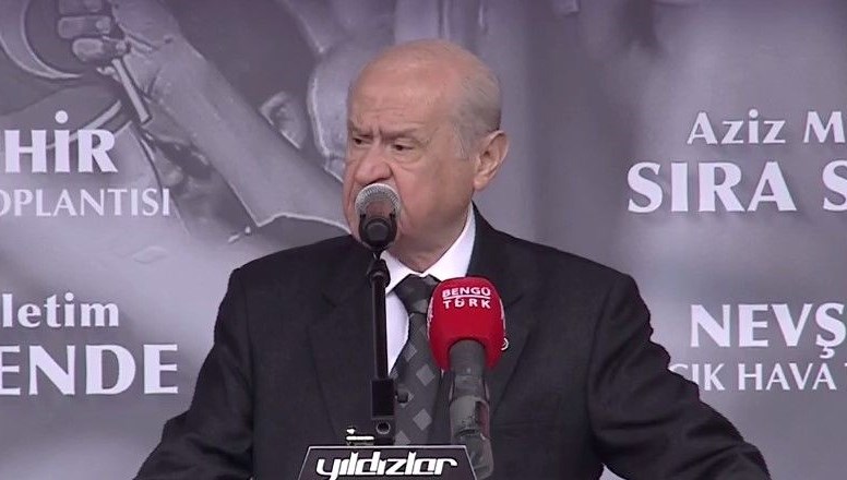 Bahçeli’den Meral Akşener’e reaksiyon: Partisinde ülkücü bırakmadı