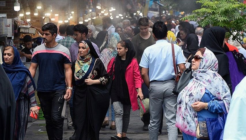 İran’da başörtüsü takmayan bayanlara kameralı kontrol