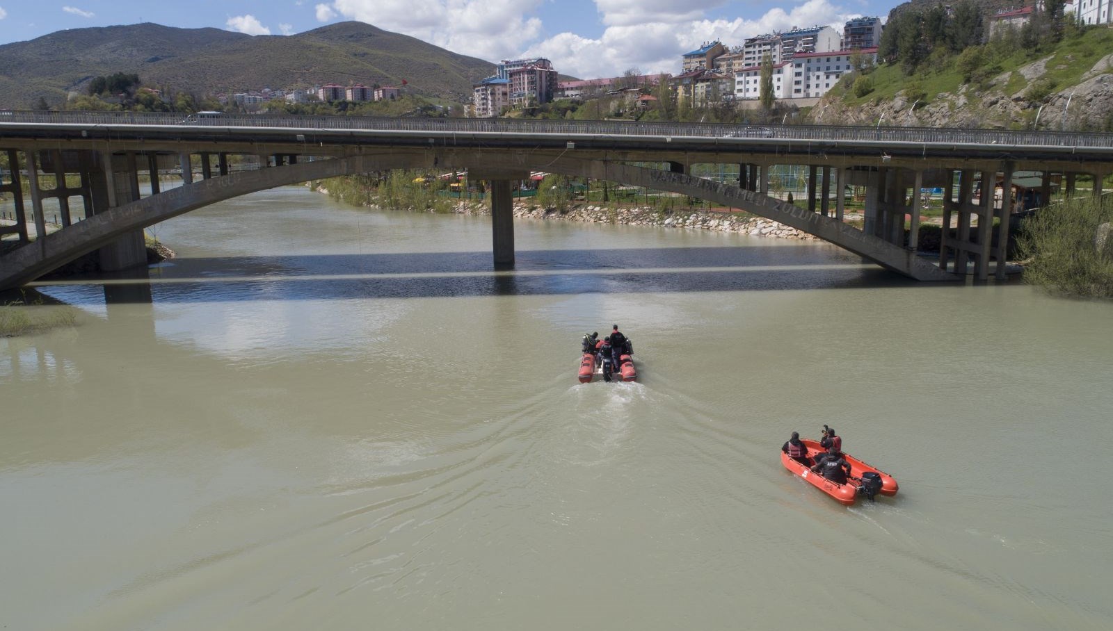 Munzur Çayı’nda kaybolan 3 gençten hala haber bulunamadı