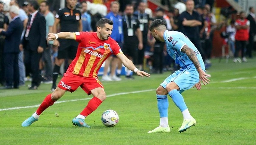 Orhan Ak’lı Trabzonspor Kayserispor karşısında