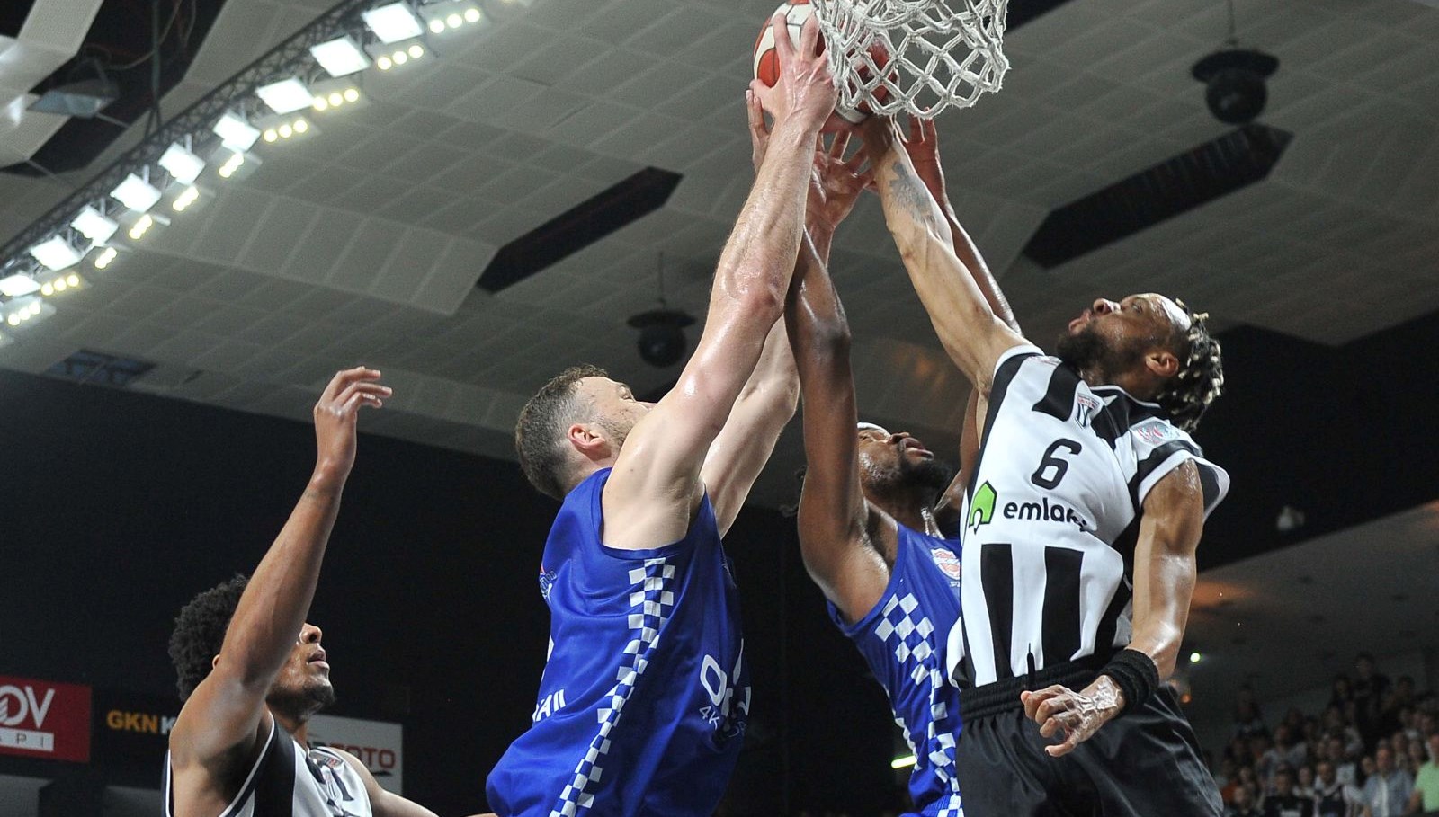 Basketbol Muhteşem Ligi | Beşiktaş Emlakjet kümede kaldı Gaziantep düştü