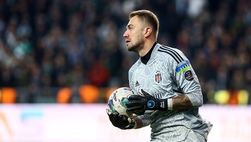 Beşiktaş’tan Mert Günok ve Salih Uçan’a yeni mukavele