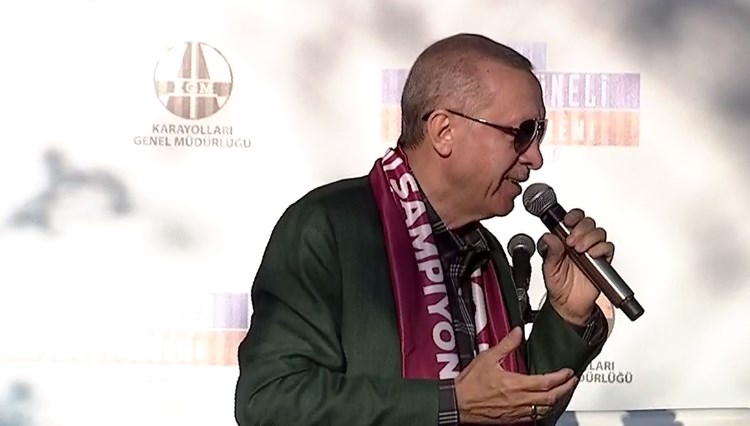 Cumhurbaşkanı Erdoğan: Terör örgütünün rüzgarıyla yelkenlerini şişirenlere gerekli karşılık verilecek