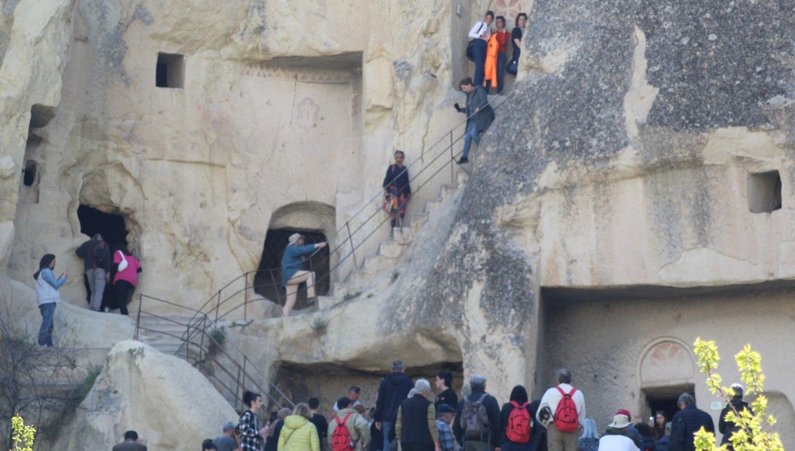 Kapadokya’yı nisan ayında 420 bin kişi ziyaret etti