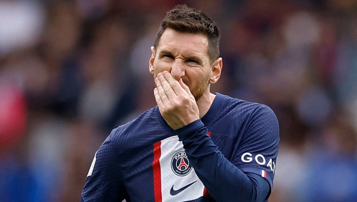 PSG’de Messi takım dışı bırakıldı