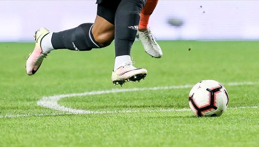 Üstün Lig’de yabancı kuralı değişiyor: Kontratta 14, alanda 11